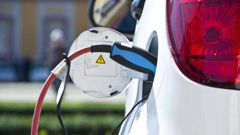 L'impact environnemental des voitures électriques confirmé par un nouveau rapport