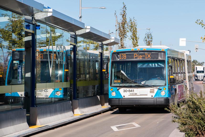 Des autobus articulés électriques circuleront sur le boulevard Pie-IX en 2022
